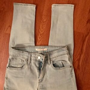 Levi’s 721 high rise skinny jeans!